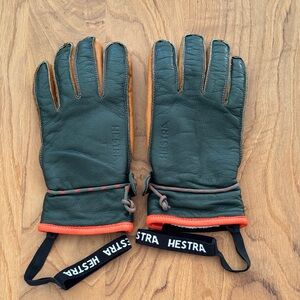 Hestra Leather Cowhide Gloves